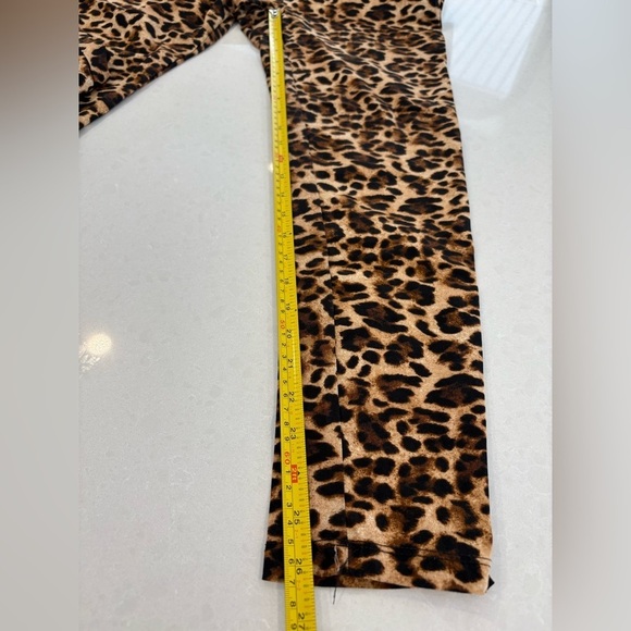 Leopard Print Leggings Colori Animal Print Leggings Made In Canada Size 11 - Picture 2 of 9